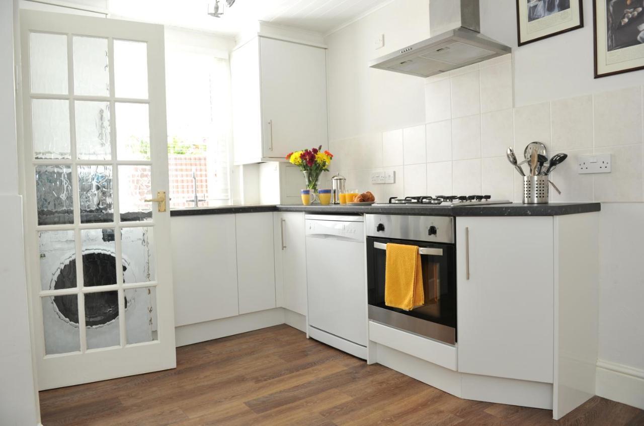 Beechurst Serviced Apartments Cheltenham Dış mekan fotoğraf