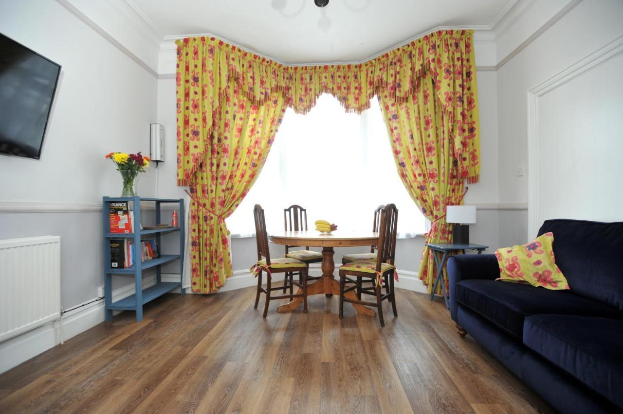 Beechurst Serviced Apartments Cheltenham Dış mekan fotoğraf